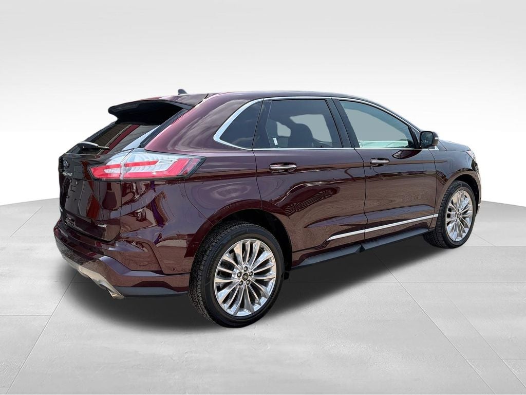 2023 Ford Edge Titanium