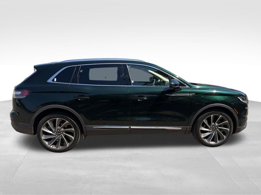 2021 Lincoln Nautilus Reserve
