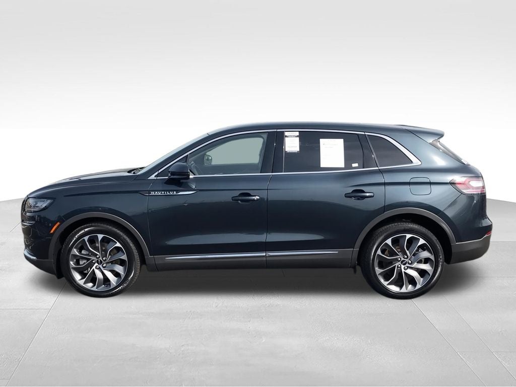 2022 Lincoln Nautilus Reserve