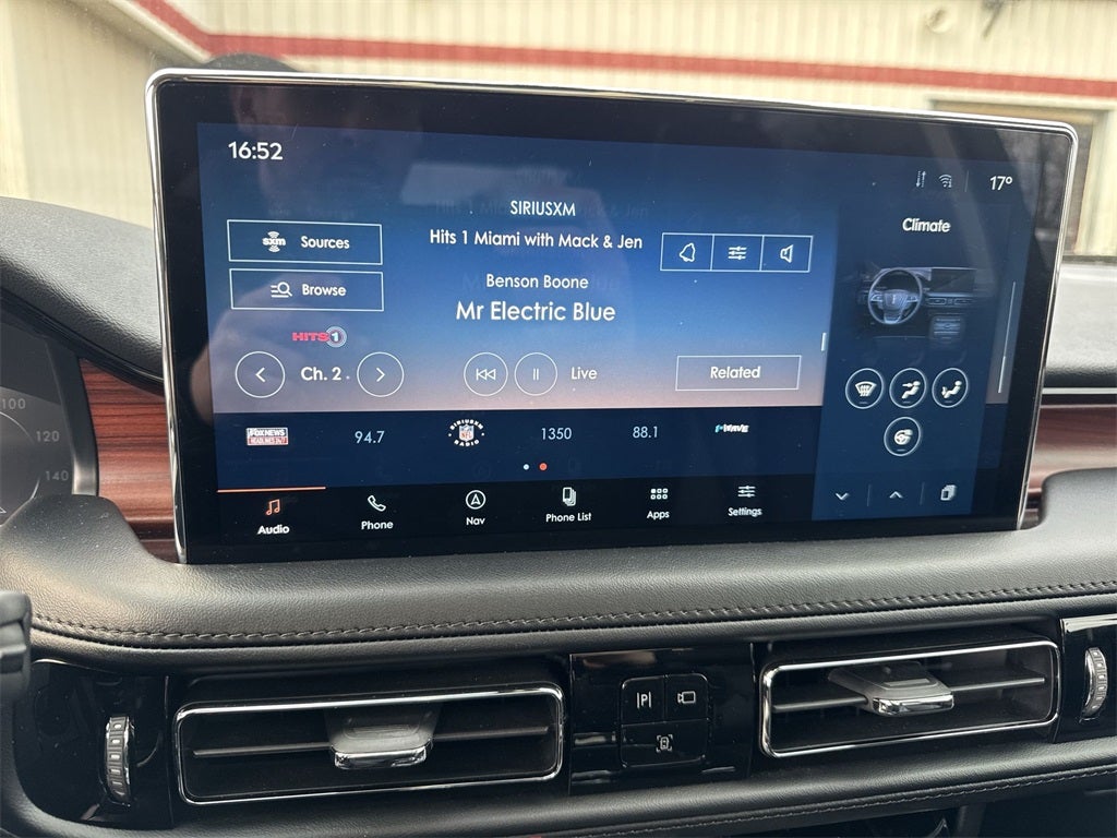 2023 Lincoln Nautilus Reserve