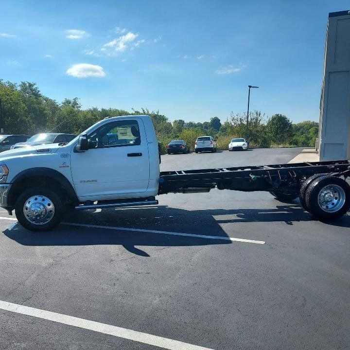 2024 RAM 5500HD SLT