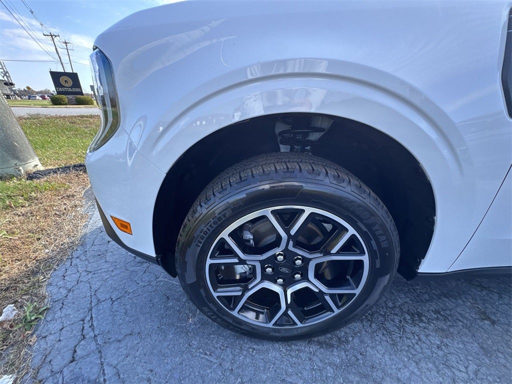 2025 Ford Maverick Lariat