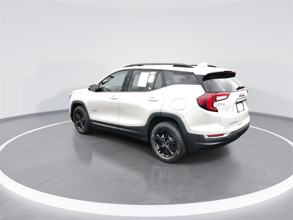 2022 GMC Terrain AT4