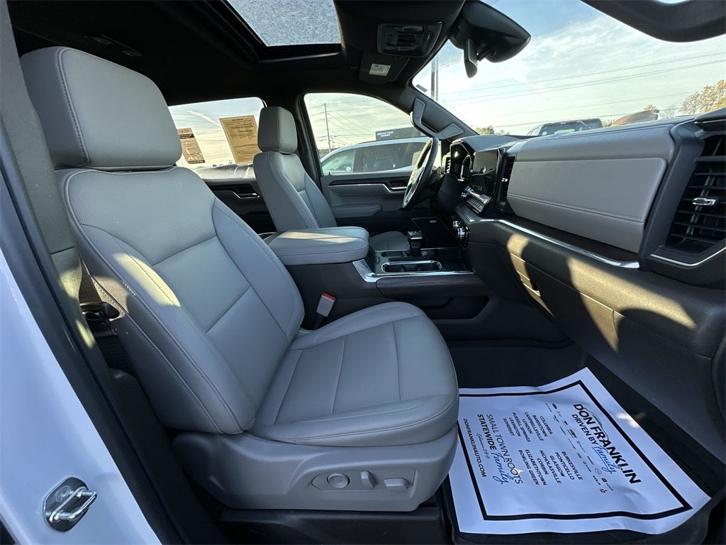 2024 GMC Sierra 1500 SLT