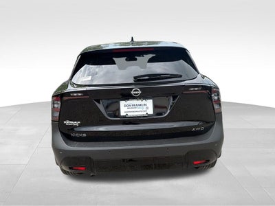 2025 Nissan Kicks SV