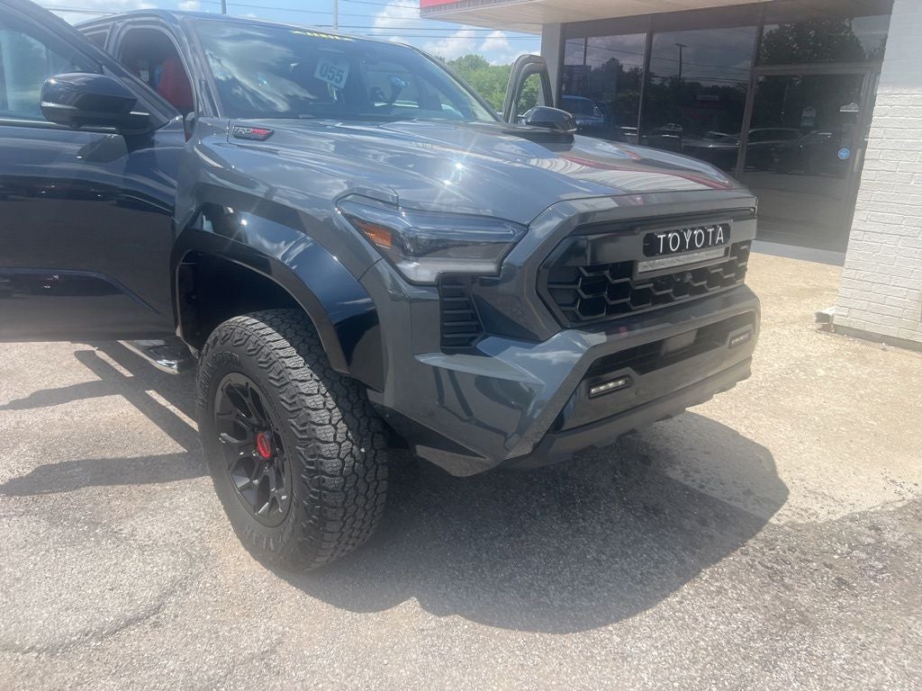 2025 Toyota Tacoma Hybrid TRD Pro