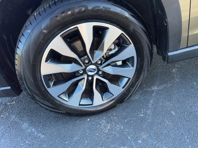 2025 Subaru Outback Touring XT