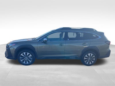 2025 Subaru Outback Touring XT