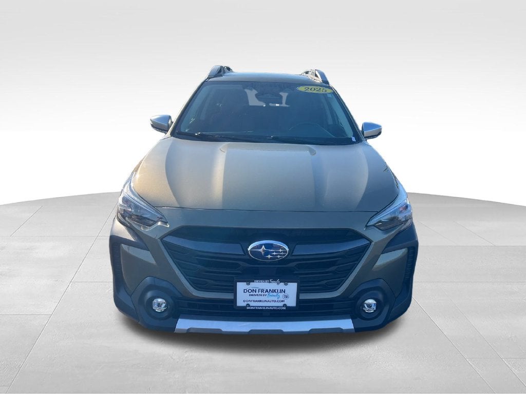 2025 Subaru Outback Touring XT
