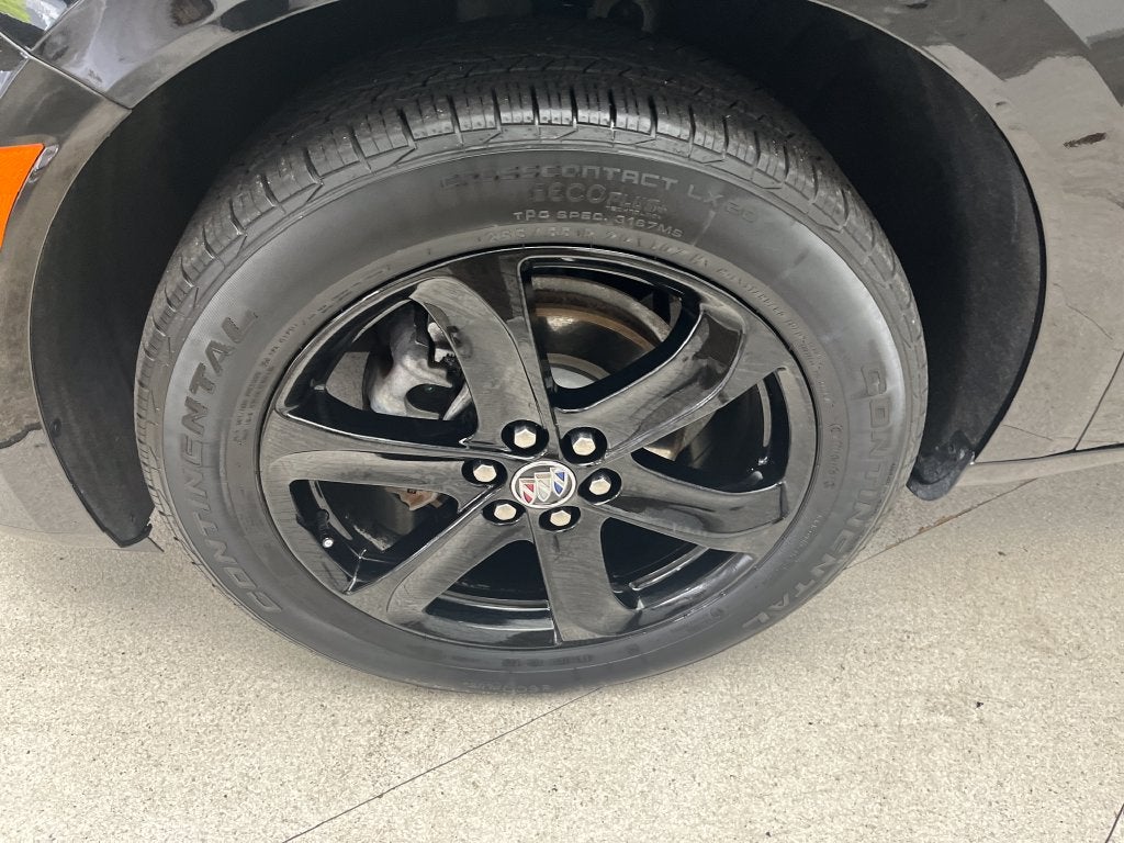 2024 Buick Enclave Essence