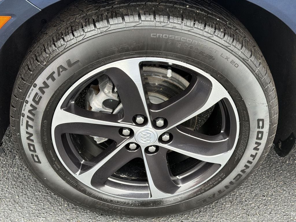 2023 Buick Enclave Essence