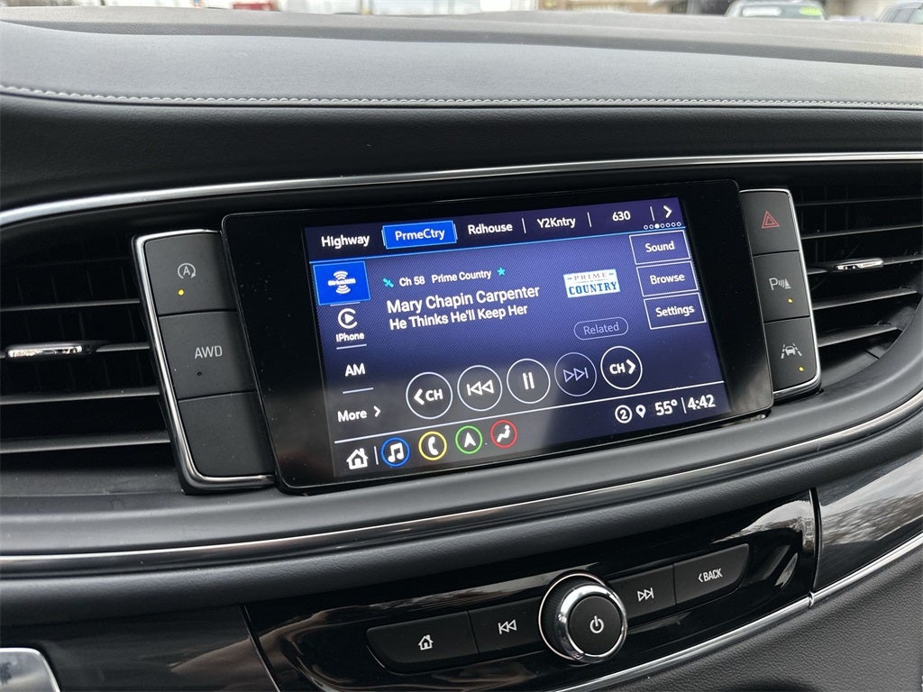 2023 Buick Enclave Essence