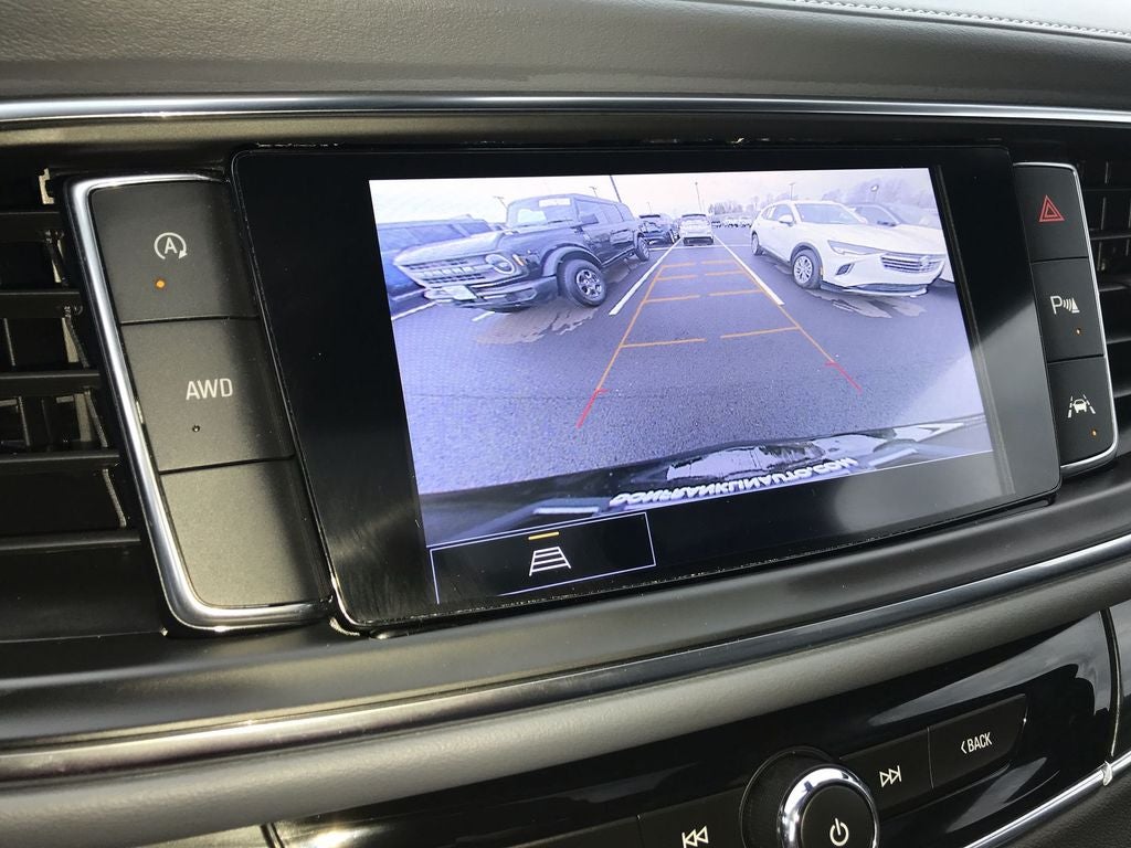 2023 Buick Enclave Essence