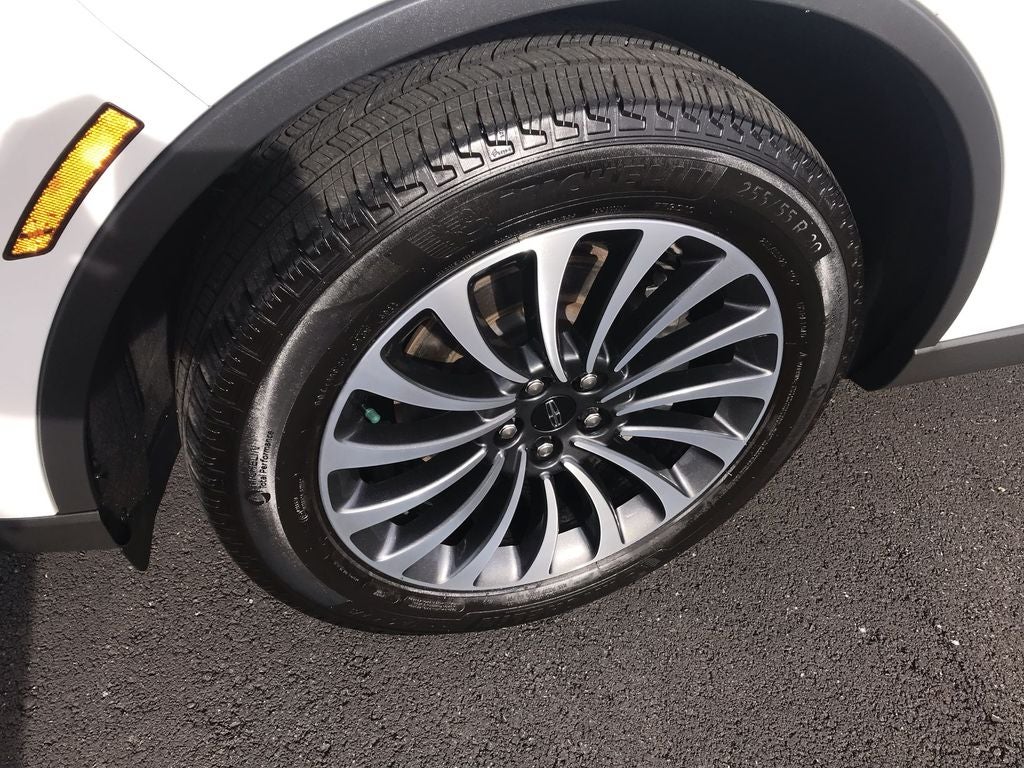 2023 Lincoln Aviator Standard