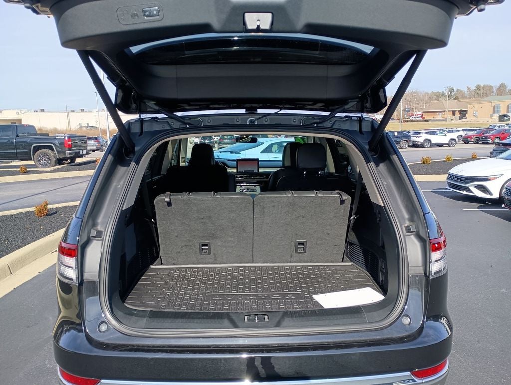 2024 Lincoln Aviator Premiere