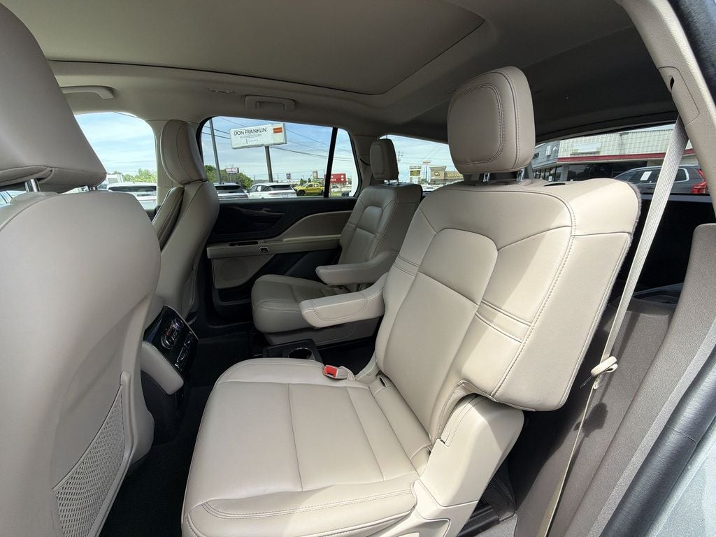 2023 Lincoln Aviator Standard