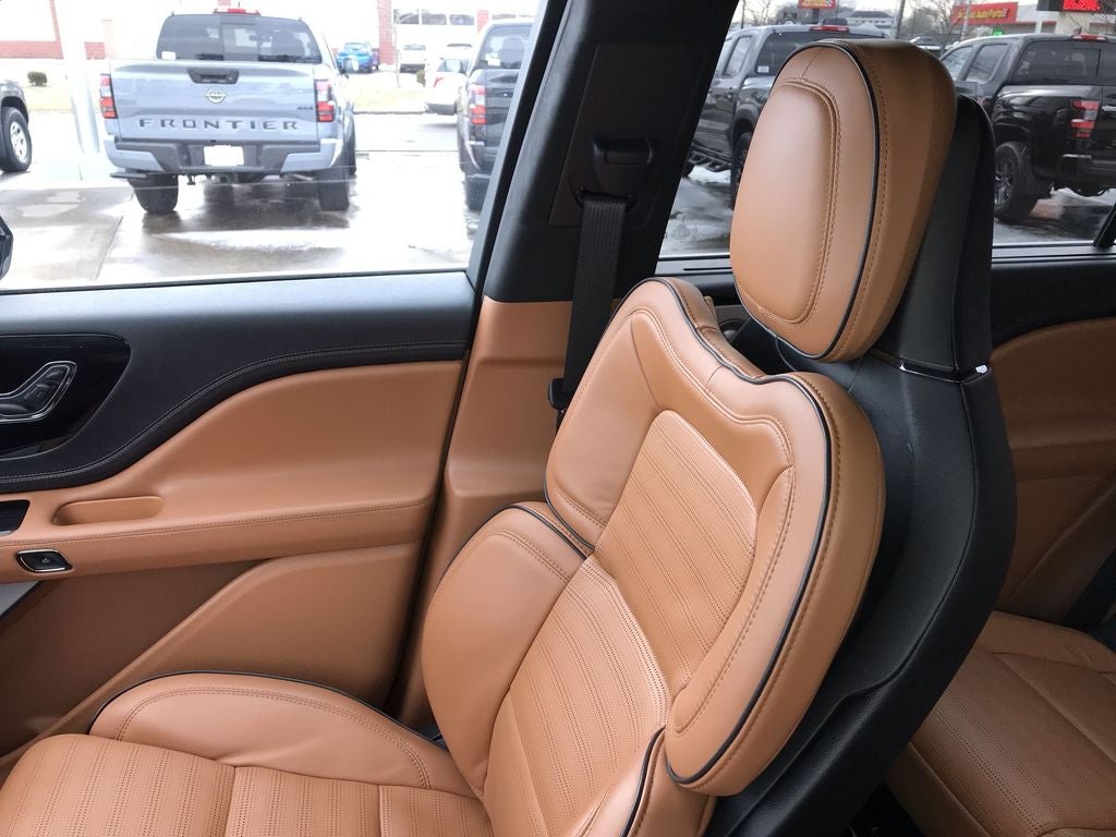 2025 Lincoln Aviator Black Label