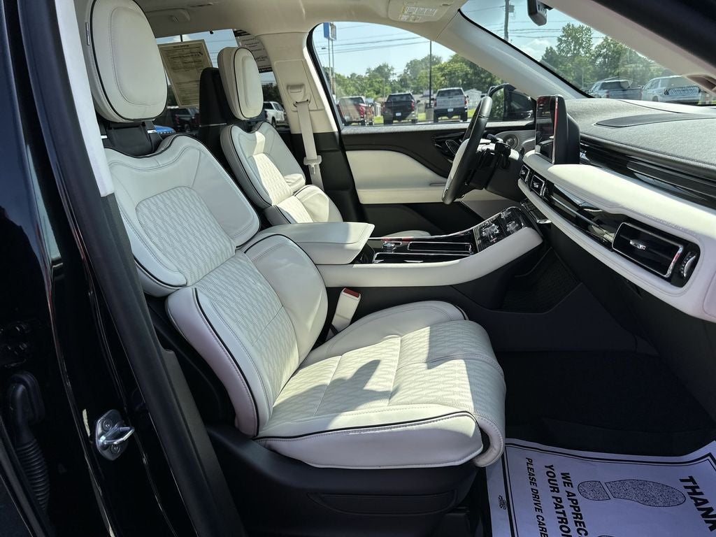 2024 Lincoln Aviator Black Label Premium
