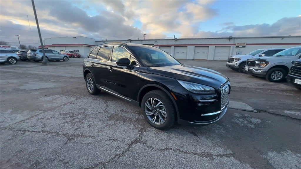 2025 Lincoln Corsair Premiere