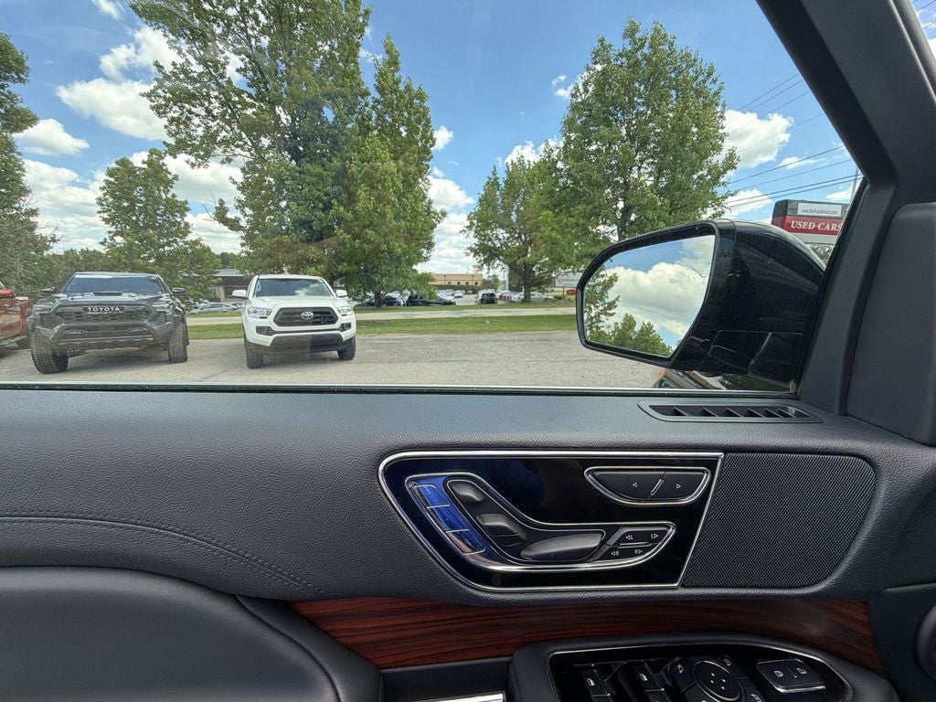 2024 Lincoln Navigator Reserve