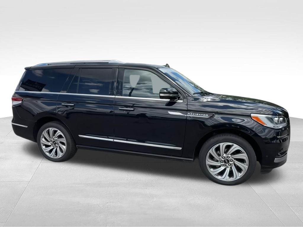 2024 Lincoln Navigator Reserve