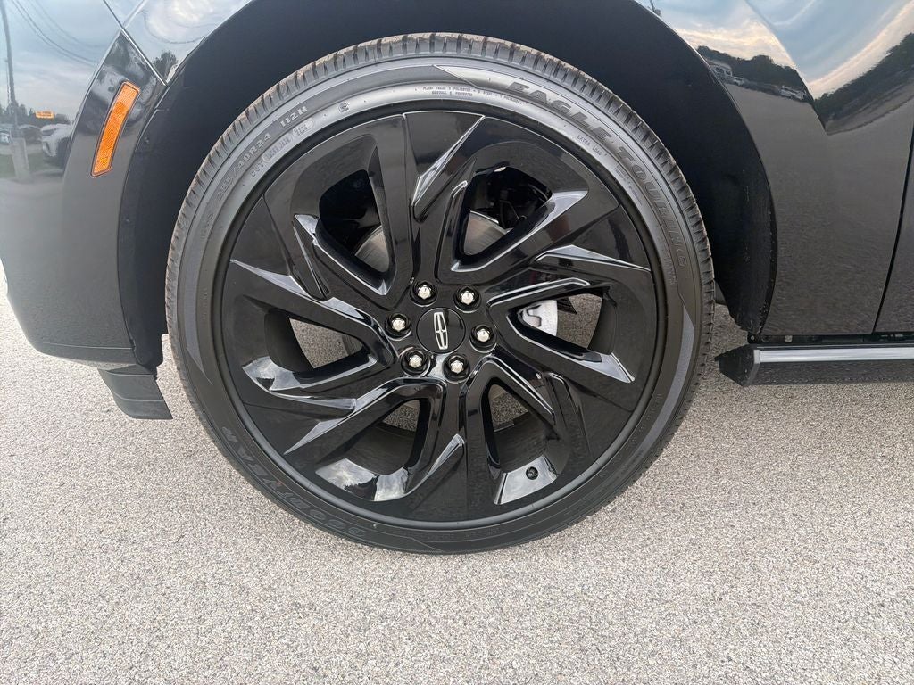 2027 Lincoln Navigator Reserve