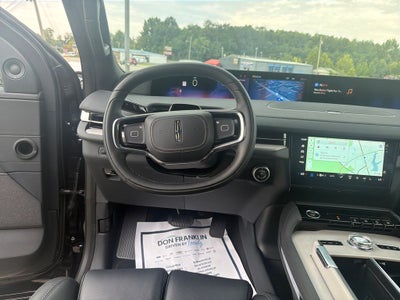 2027 Lincoln Navigator Reserve