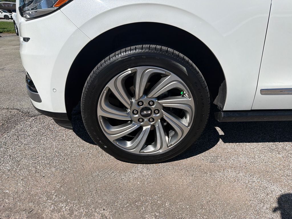 2023 Lincoln Navigator Reserve