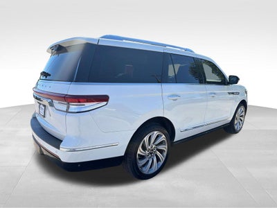 2023 Lincoln Navigator Reserve