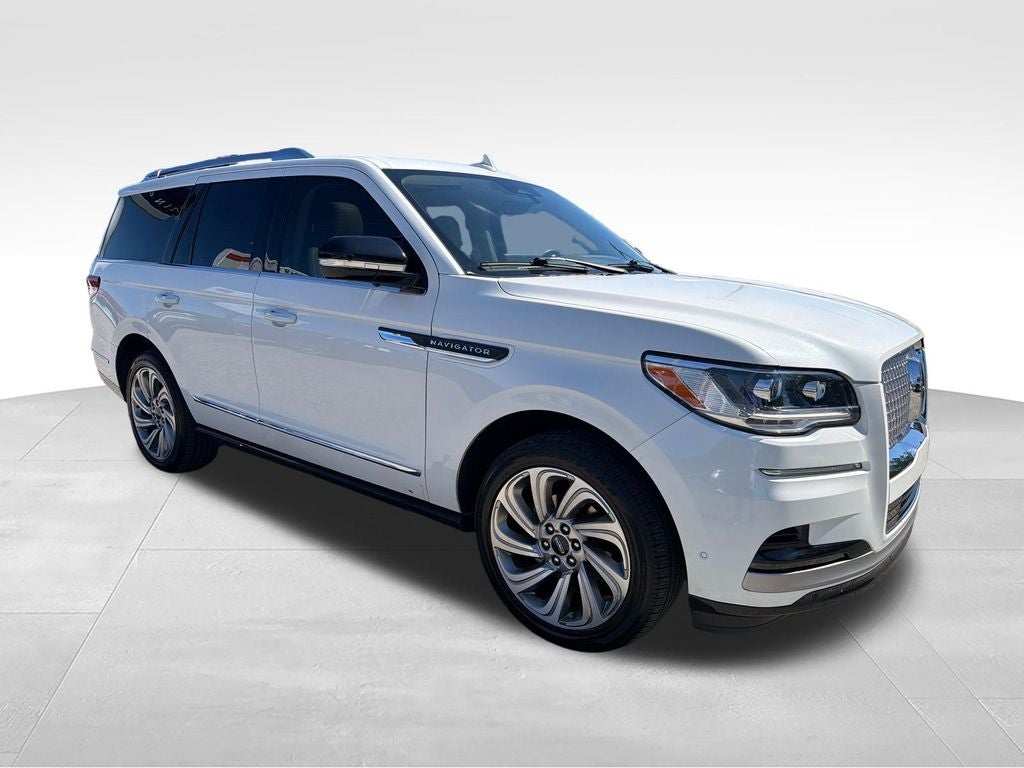 2023 Lincoln Navigator Reserve