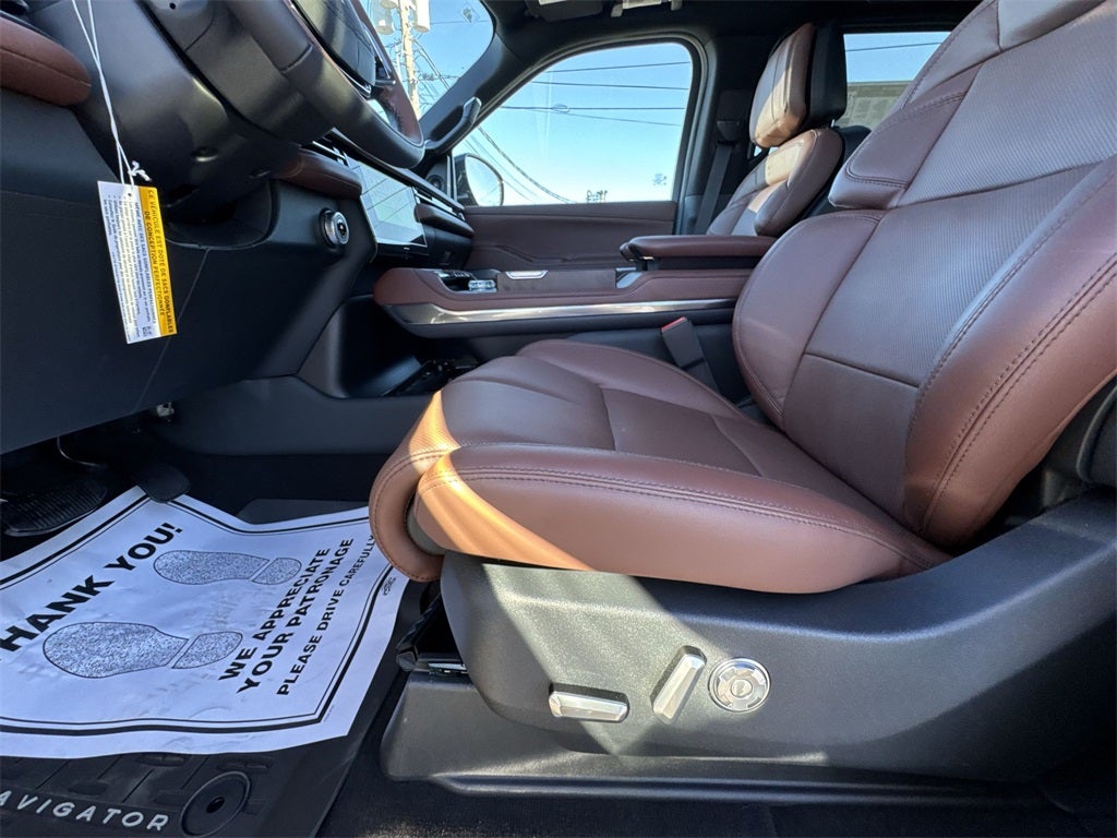 2025 Lincoln Navigator Reserve