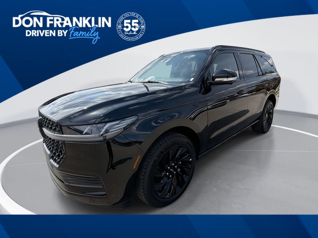 2026 Lincoln Navigator Reserve 4WD's photo