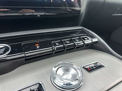 2025 Lincoln Navigator L Reserve