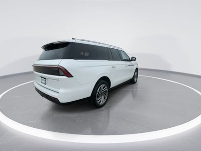 2025 Lincoln Navigator L Reserve