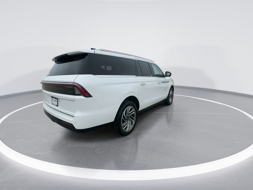 2025 Lincoln Navigator L Reserve