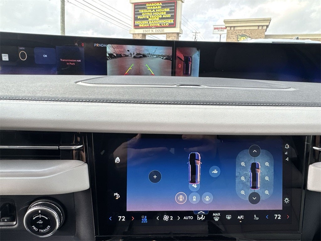 2026 Lincoln Navigator L Reserve