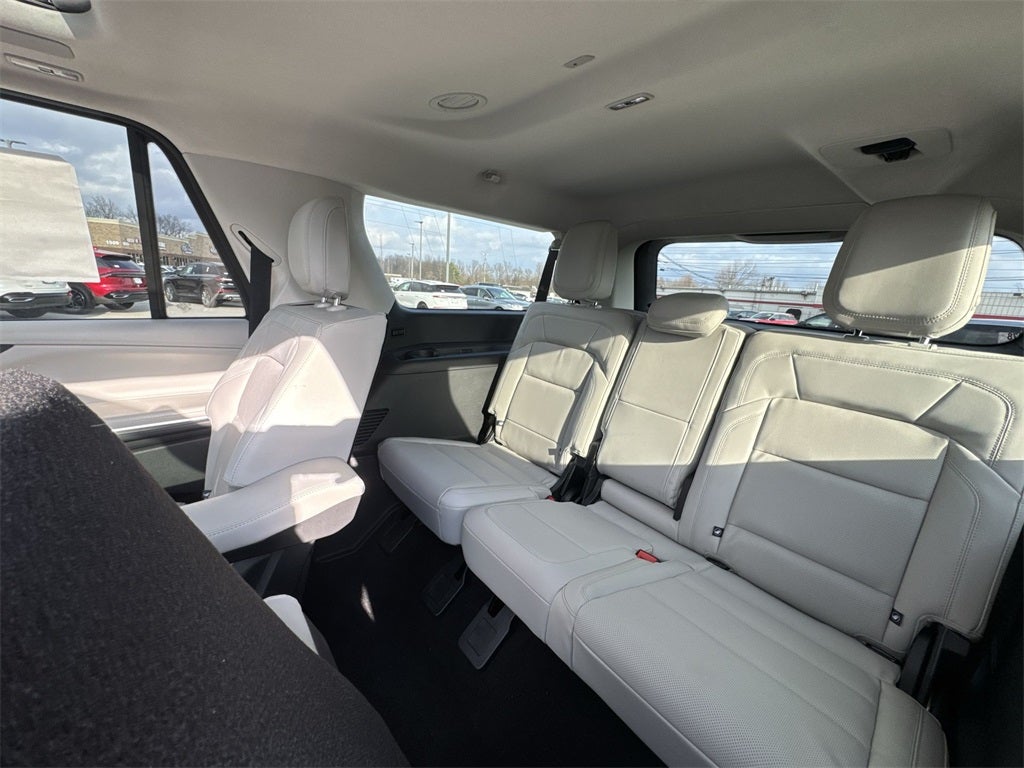 2026 Lincoln Navigator L Reserve