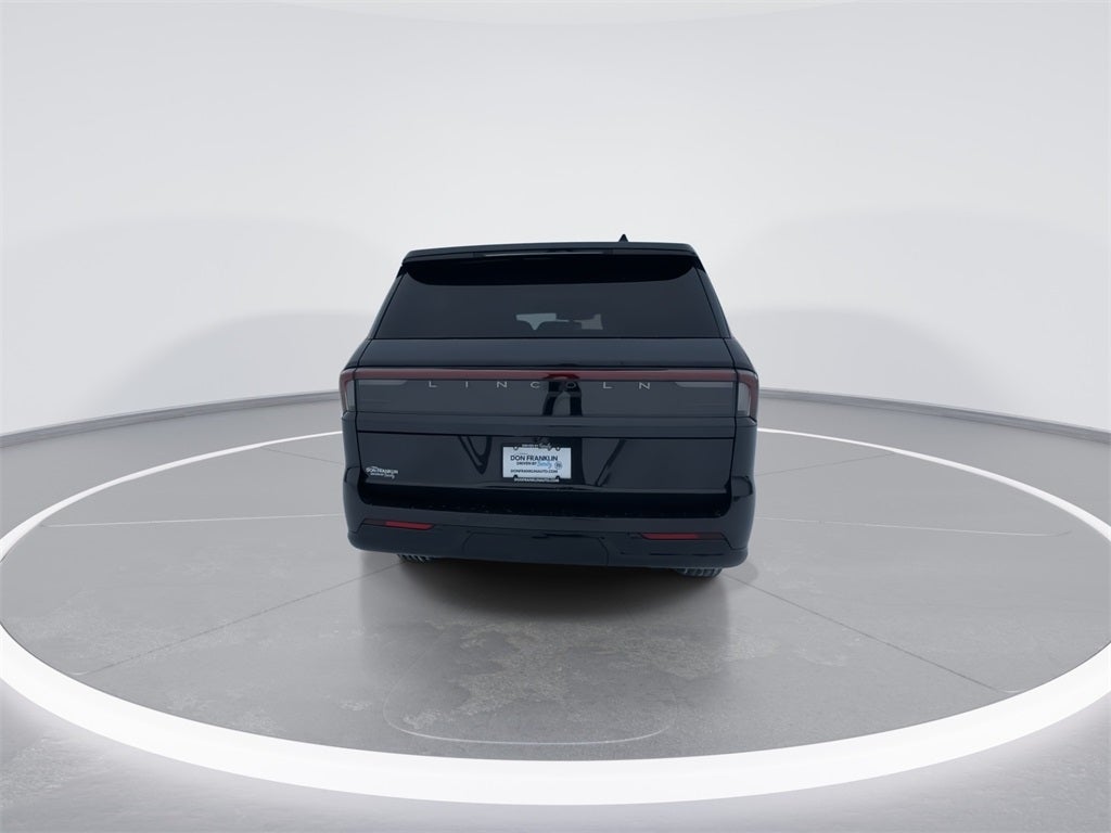 2026 Lincoln Navigator L Reserve