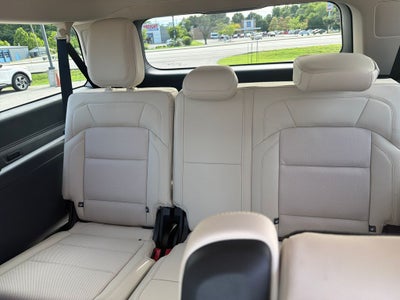 2027 Lincoln Navigator L Reserve