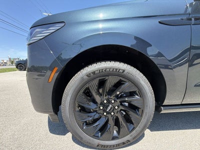 2026 Lincoln Navigator L Reserve