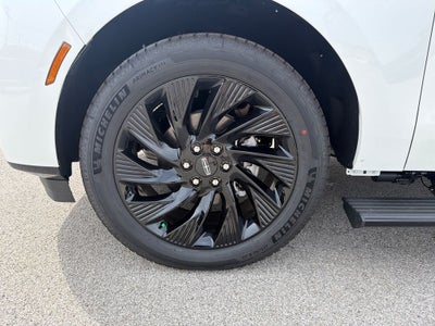 2027 Lincoln Navigator L Reserve
