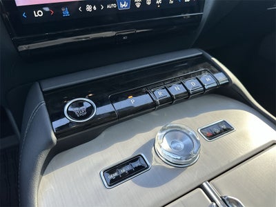 2025 Lincoln Navigator L Reserve