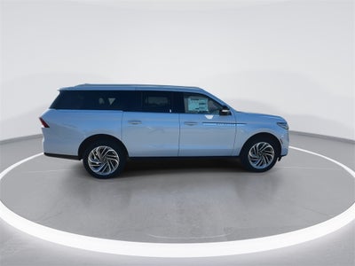 2025 Lincoln Navigator L Reserve