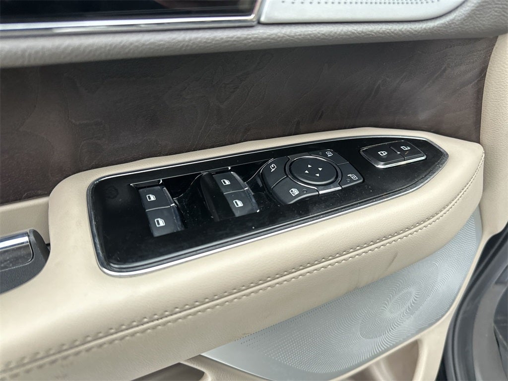 2023 Lincoln Navigator L Reserve