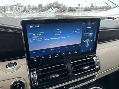 2023 Lincoln Navigator L Reserve