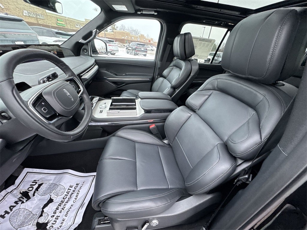 2026 Lincoln Navigator L Reserve