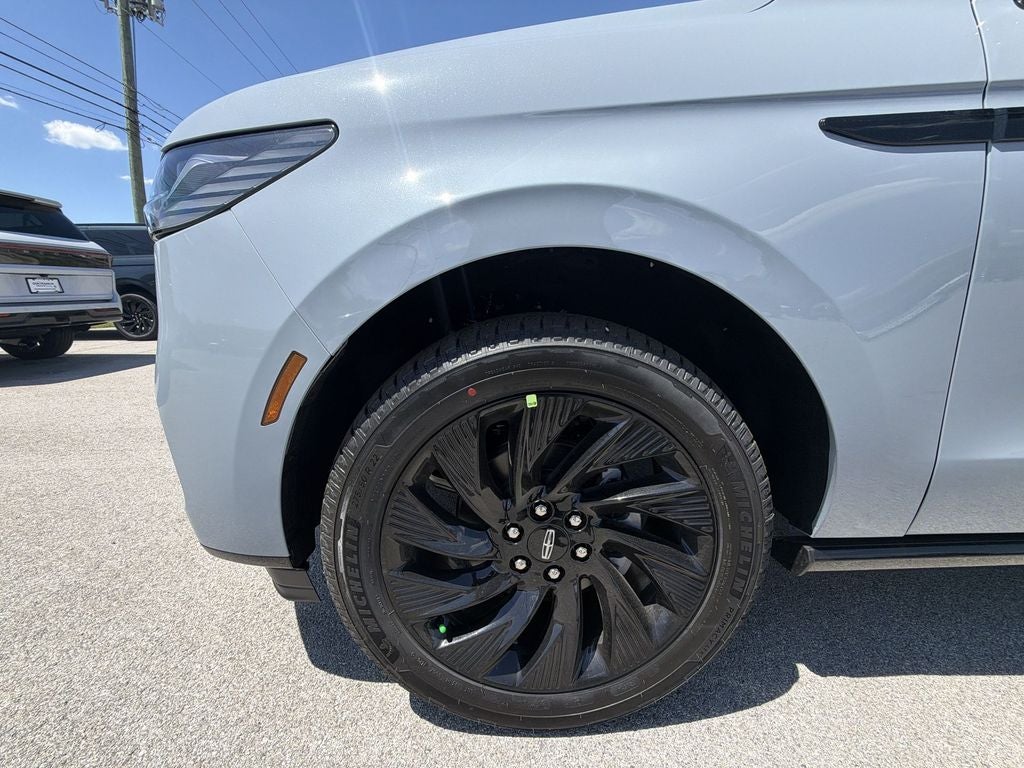 2026 Lincoln Navigator L Reserve