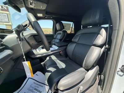 2026 Lincoln Navigator L Reserve