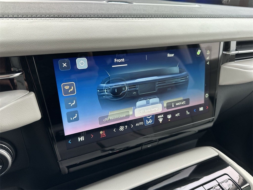 2026 Lincoln Navigator L Reserve