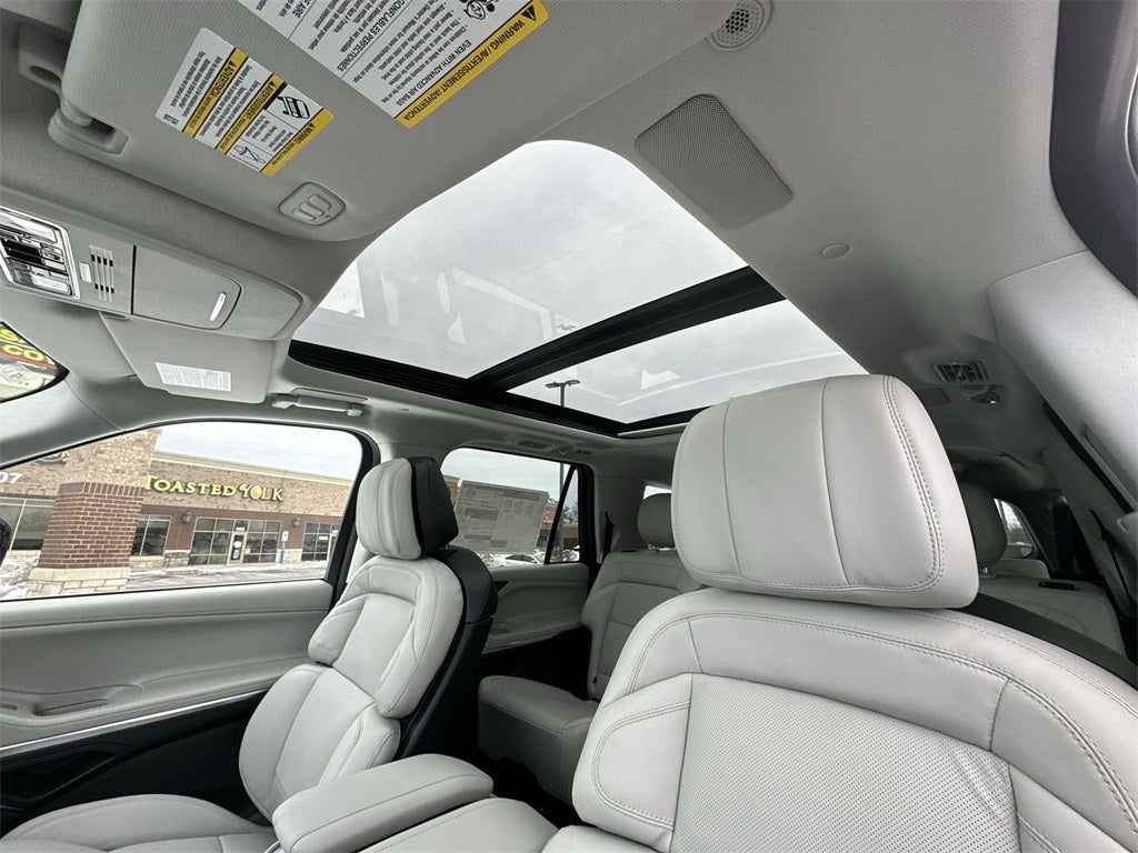 2026 Lincoln Navigator L Reserve